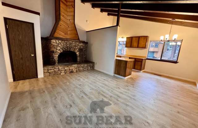 1033 Tomahawk photos photos