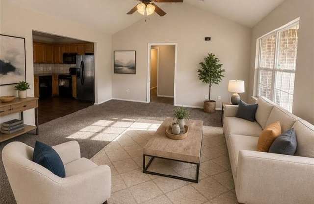 1867 Green Meadow DR Gallery 2