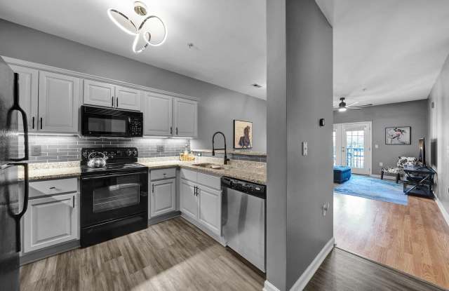 2621 Oldgate Dr Apt 208 Gallery 1