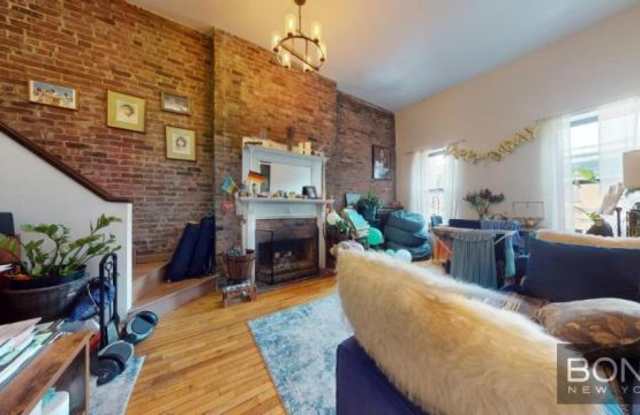 16 West 82nd Street - 16 West 82nd Street, New York City, NY 10024