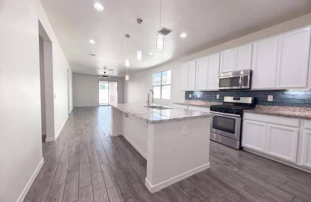 9836 E Theia Drive Gallery 3