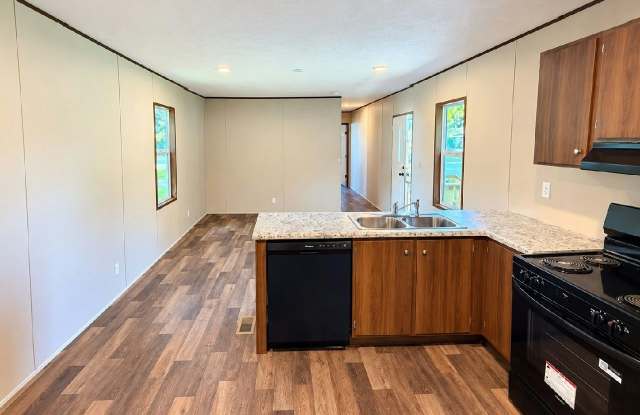 76 Tower Manor Cir E Gallery 4