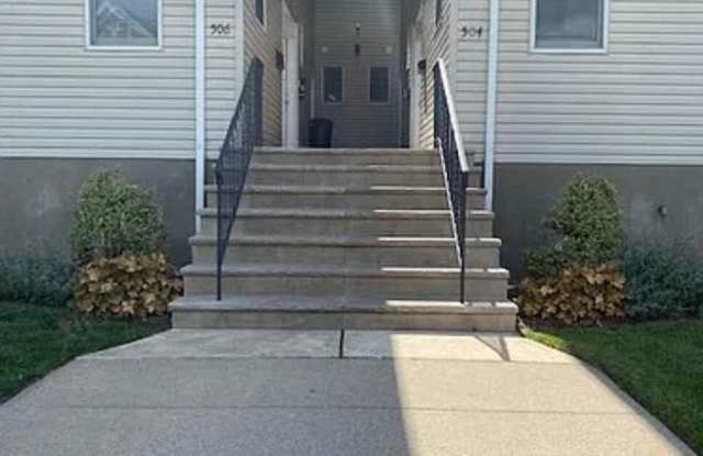 504 Oakland Avenue photos photos