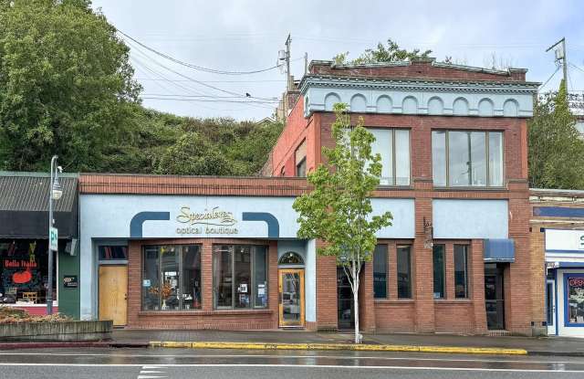 112 1/2 E 1st Street #204 photos photos