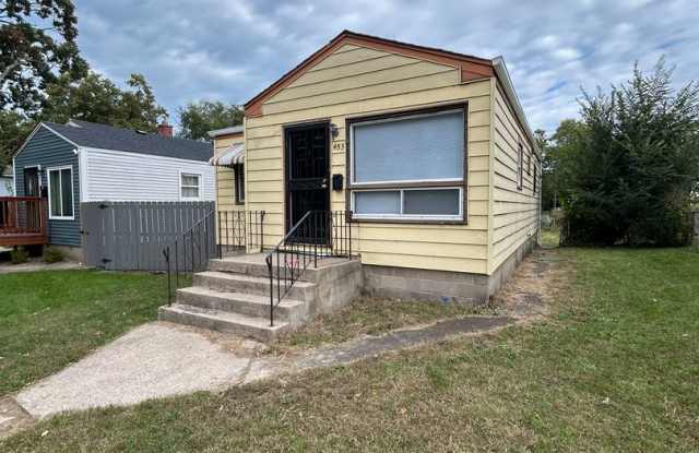 COZY 3 BEDROOM HOME WITH APPLIANCES photos photos