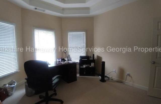 820 Autry Landing Circle Gallery 3