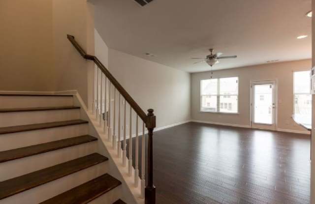 1929 Paxton Ridge Ct, Gallery 2