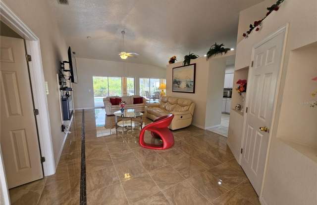 114 ALBATROSS Road Gallery 3