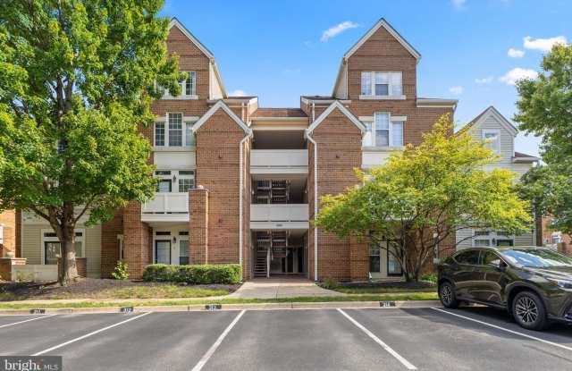 6825 BRINDLE HEATH Way Gallery 1