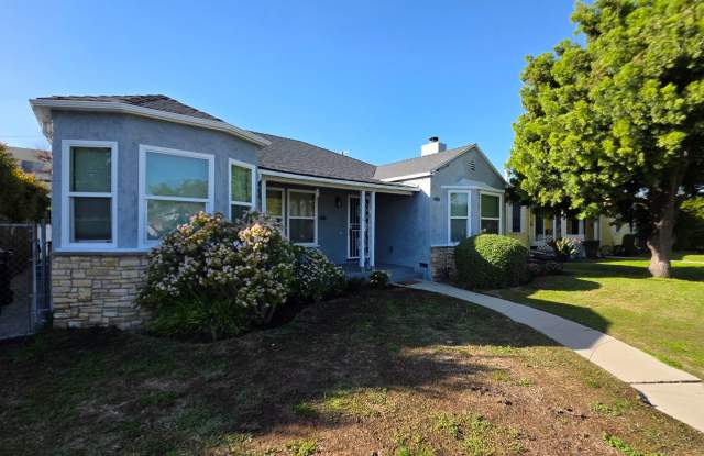 North Hollywood 2+2 extra storage, upgrades + backyard! photos photos