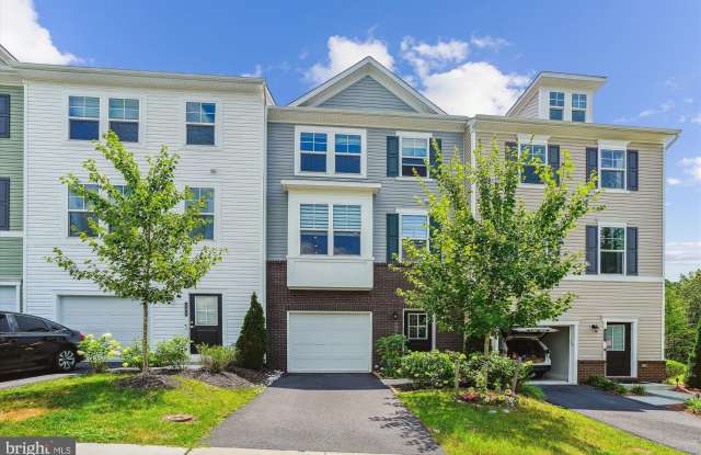 305 BARNWELL DRIVE photos photos
