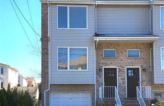 2422 Leighton Street B photos photos