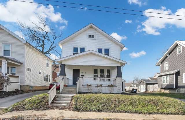 Coming Soon! Stunning 3-Bedroom, 2 Full Bath, 2 Half Bath Home in Southern Orchards photos photos