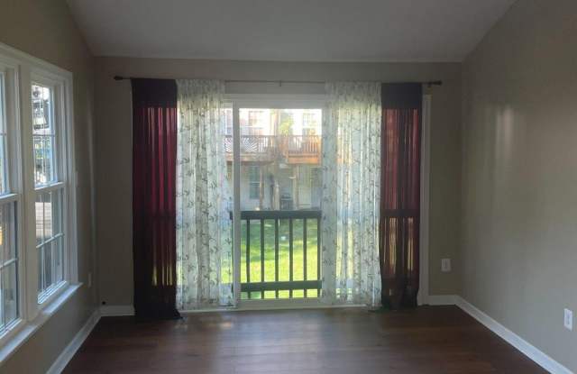 6608 GRANVILLE Court Gallery 4
