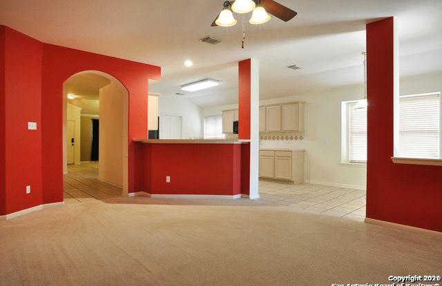 104 BAYBERRY LN Gallery 4
