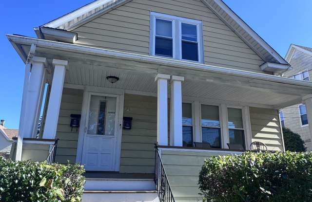 74 Bowe Avenue Gallery 1
