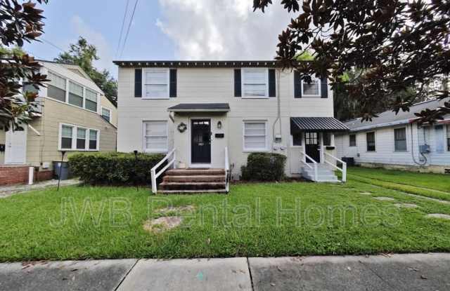 1385 Ingleside Ave photos photos