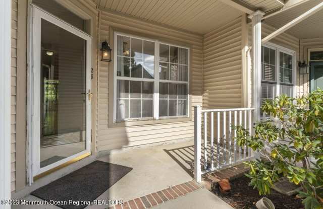 28 Persimmon Lane Gallery 2