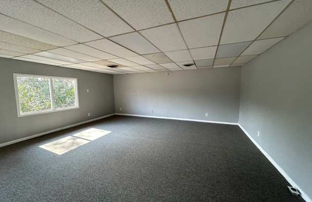 1200 13th Street Gallery 4