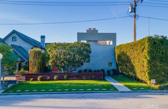 519 Santa Ana - 519 Santa Ana Avenue, Newport Beach, CA 92663