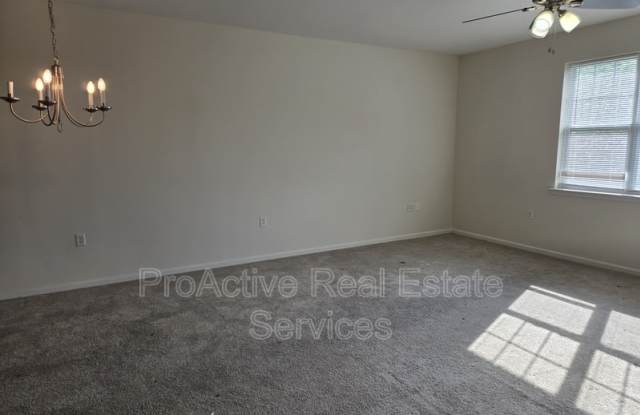 2424 Chancery Ln Gallery 4