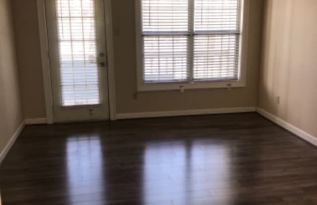 75 Redwood Dr 1003 Gallery 2
