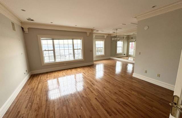 54 BERGEN RIDGE RD - 54 Bergen Ridge Road, North Bergen, NJ 07047