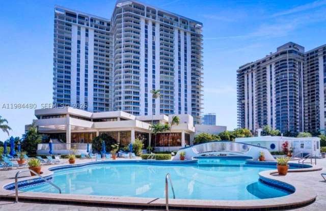 19707 Turnberry Way Gallery 2