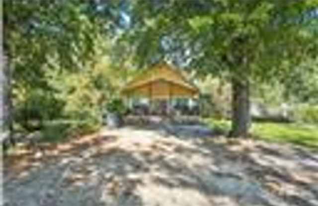 Elegance at it's Finest photos photos