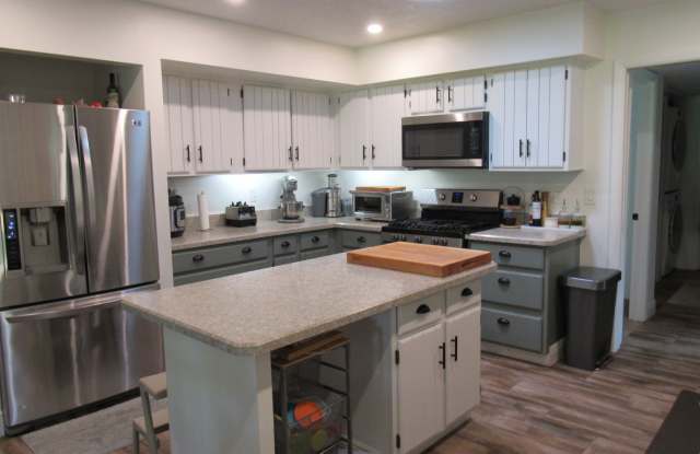 550 Bottlebrush Ct Gallery 3