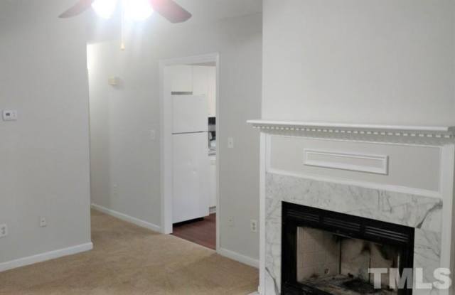 1721 N Cedar Court Gallery 3