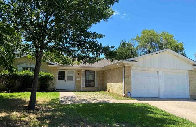 3613 Yellowstone Court - 3613 Yellowstone Court, Irving, TX 75062