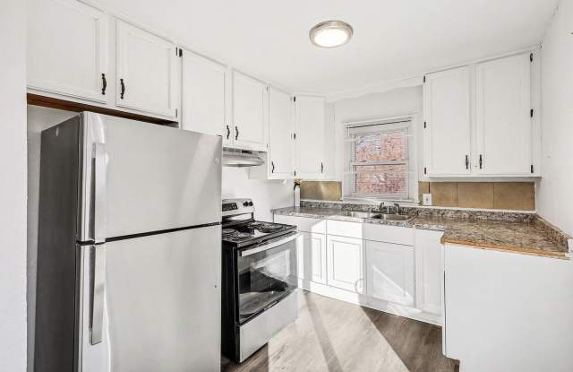 Beautiful 2 Bedroom 1 Bathroom house in Kansas City! photos photos