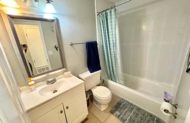 4971 Yacht Harbor Dr Gallery 4
