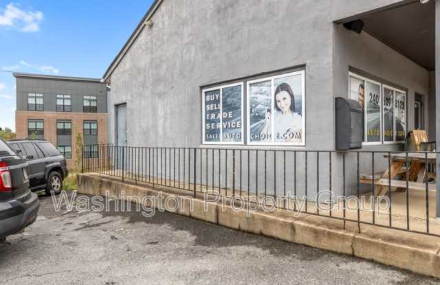 499 West Patrick Gallery 2