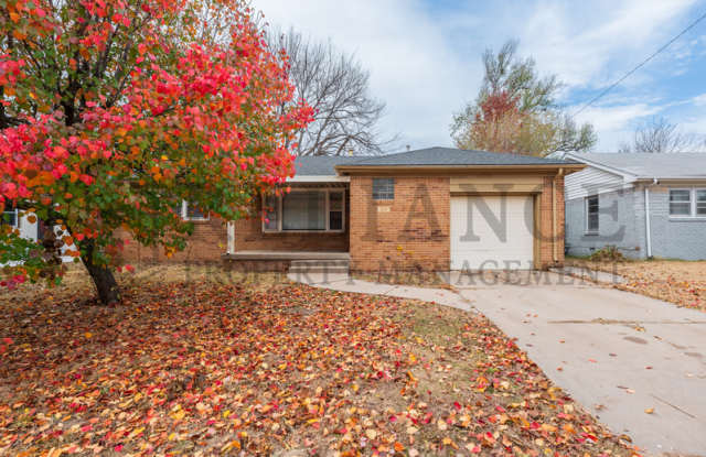 933 South Apache Drive Gallery 1