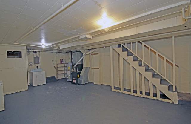 3731 Brooklyn Avenue - 1 Gallery 2
