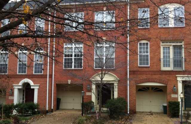 8104 Quinn Terrace - 8104 Quinn Terrace, Merrifield, VA 22180