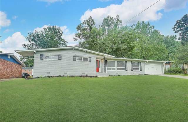 2345 Crestknoll Circle - 2345 Crestknoll Circle, Candler-McAfee, GA 30032