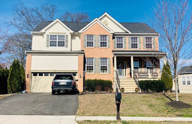 4343 GEORGE FRYE CIRCLE - 4343 George Frye Circle, Dale City, VA 22193