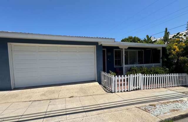 2/1 +Bonus Room  Garage North Park Charmer! photos photos