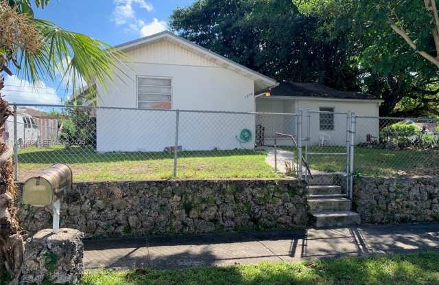 6290 SW 39th St photos photos