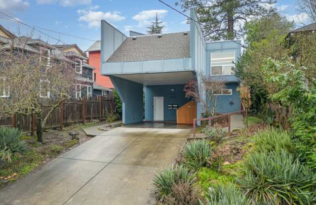 3614 Interlake Ave N - 3614 Interlake Avenue North, Seattle, WA 98103