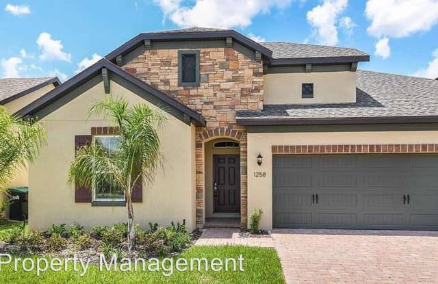 1258 Fountain coin Loop - 1258 Fountain Coin Loop, Alafaya, FL 32828