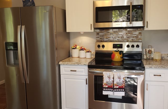 7872 Scarlett Dr - 7872 Scarlett Dr, Clayton County, GA 30236