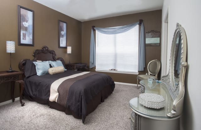 Las Palmas Apartments Gallery 2