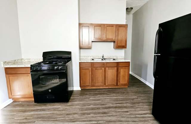 2422 Warren Street photos photos