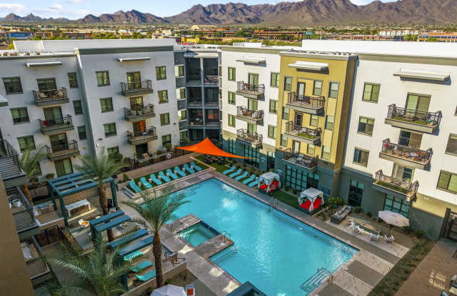 The Aston North Scottsdale Gallery 3