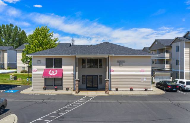 Barrington Place Apartments Gallery 4