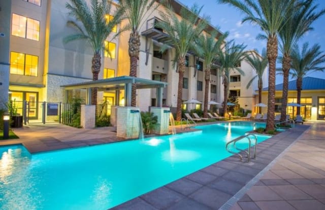 The Lincoln Scottsdale photos photos